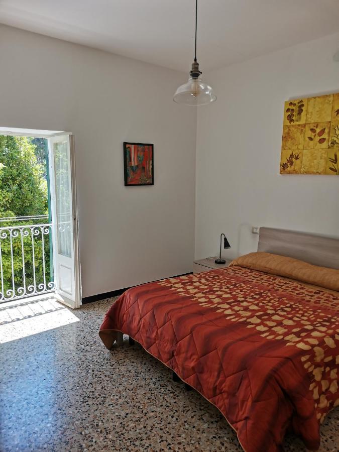 Casa Viviani Apartment เลวานโต ภายนอก รูปภาพ