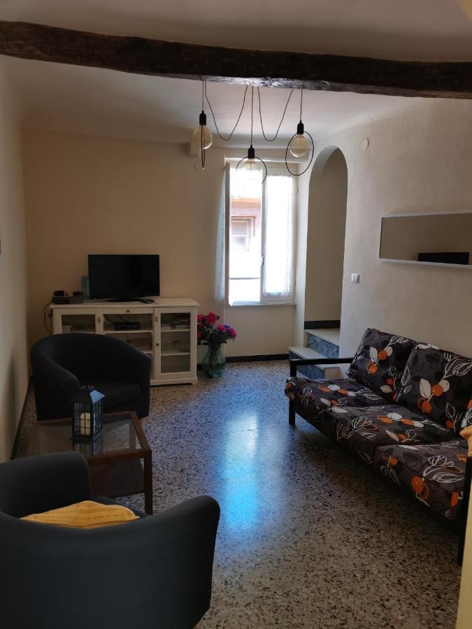 Casa Viviani Apartment เลวานโต ภายนอก รูปภาพ